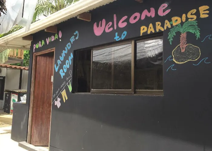 Beach Break Surf Hostel Playa Santa Teresa 