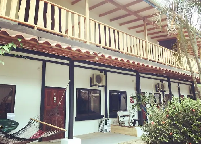 Beach Break Surf Hostel Playa Santa Teresa 