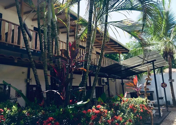 Beach Break Surf Hostel Playa Santa Teresa 